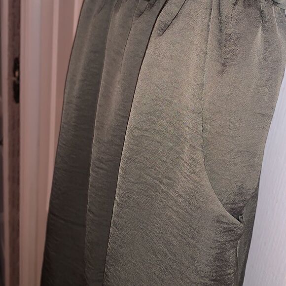 Juniors dress size small  - Picture 6 of 10